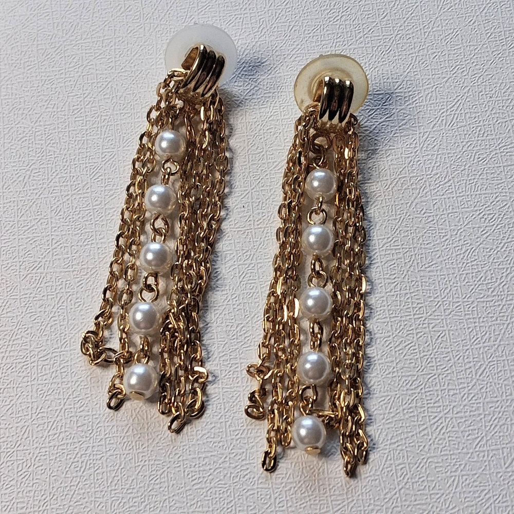 Vintage Silver Tone Diamond Cut Graduated Bead Dangle Drop Earrings Ball Post